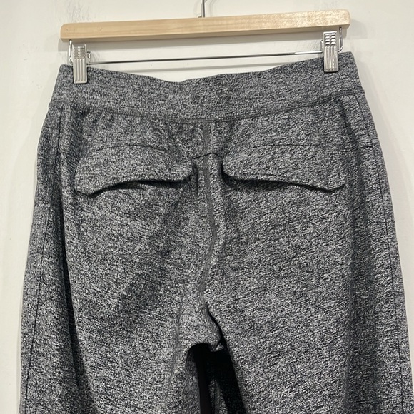 Lululemon Kung -Fu Pant 2.0 Heathered Black Size M (Fourth Release) - Picture 13 of 16